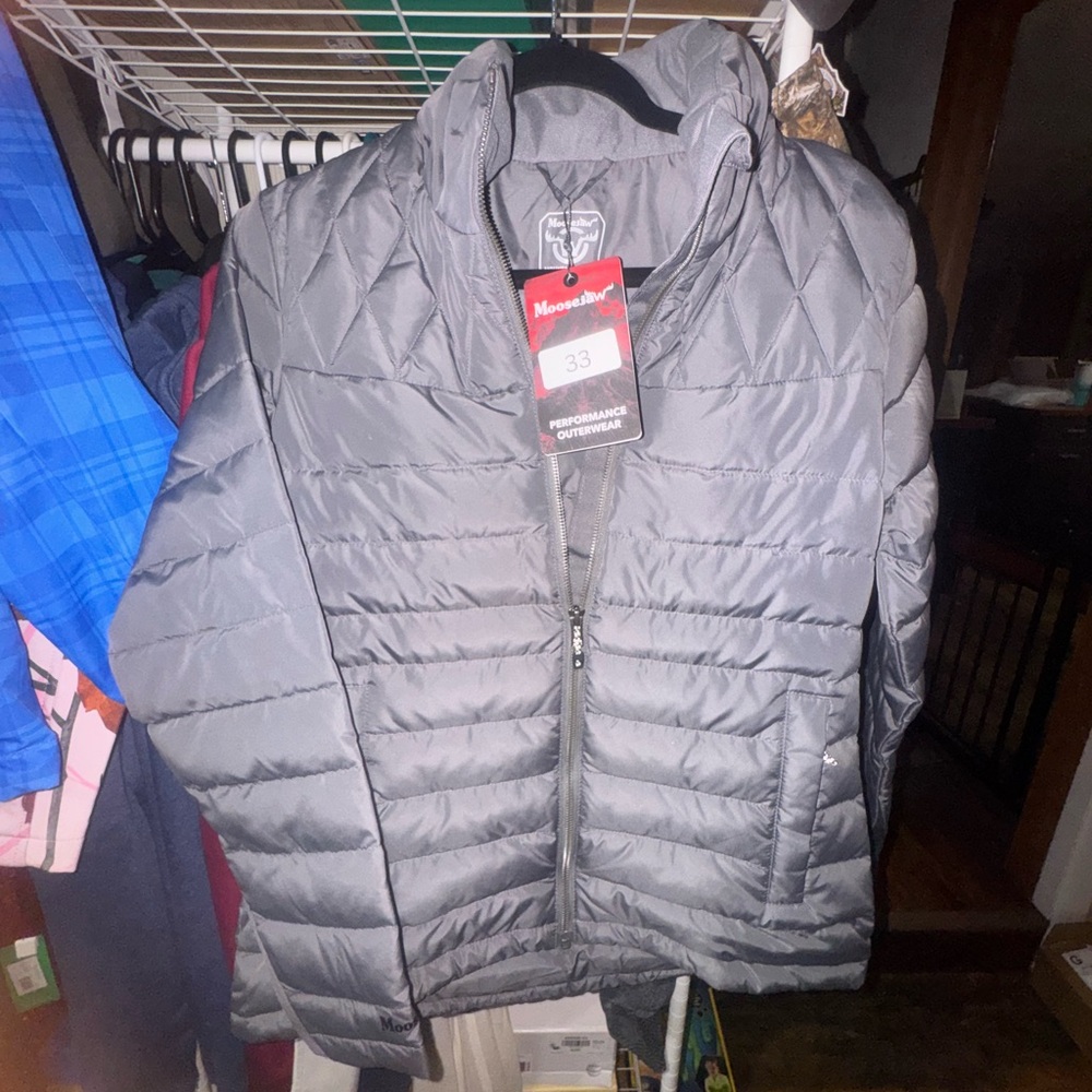 Moosejaw Men's Charcoal Puffer Jacket